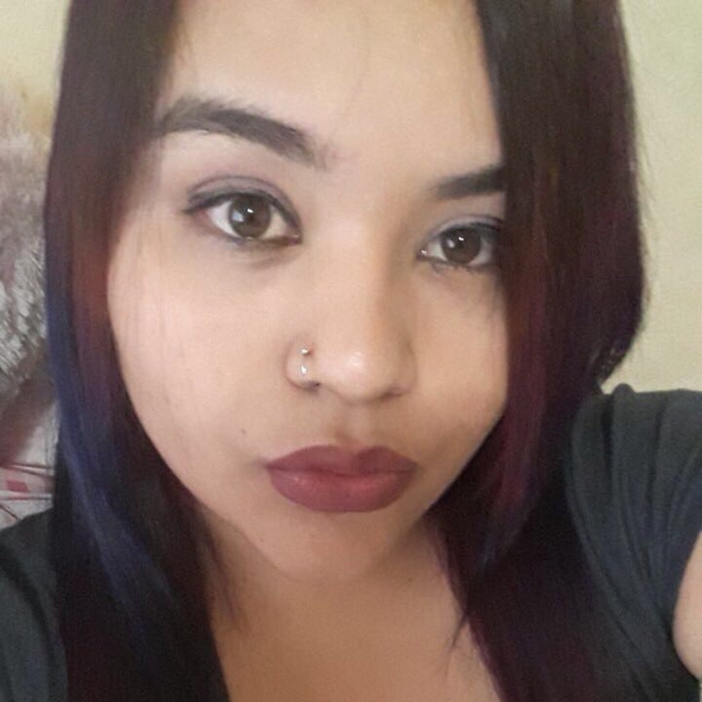 Meet your Posher, Nidia